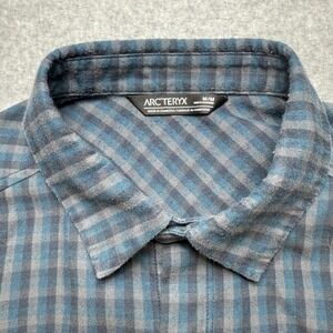 Arc'Teryx long sleeve snap button plaid flannel shirt men's size medium